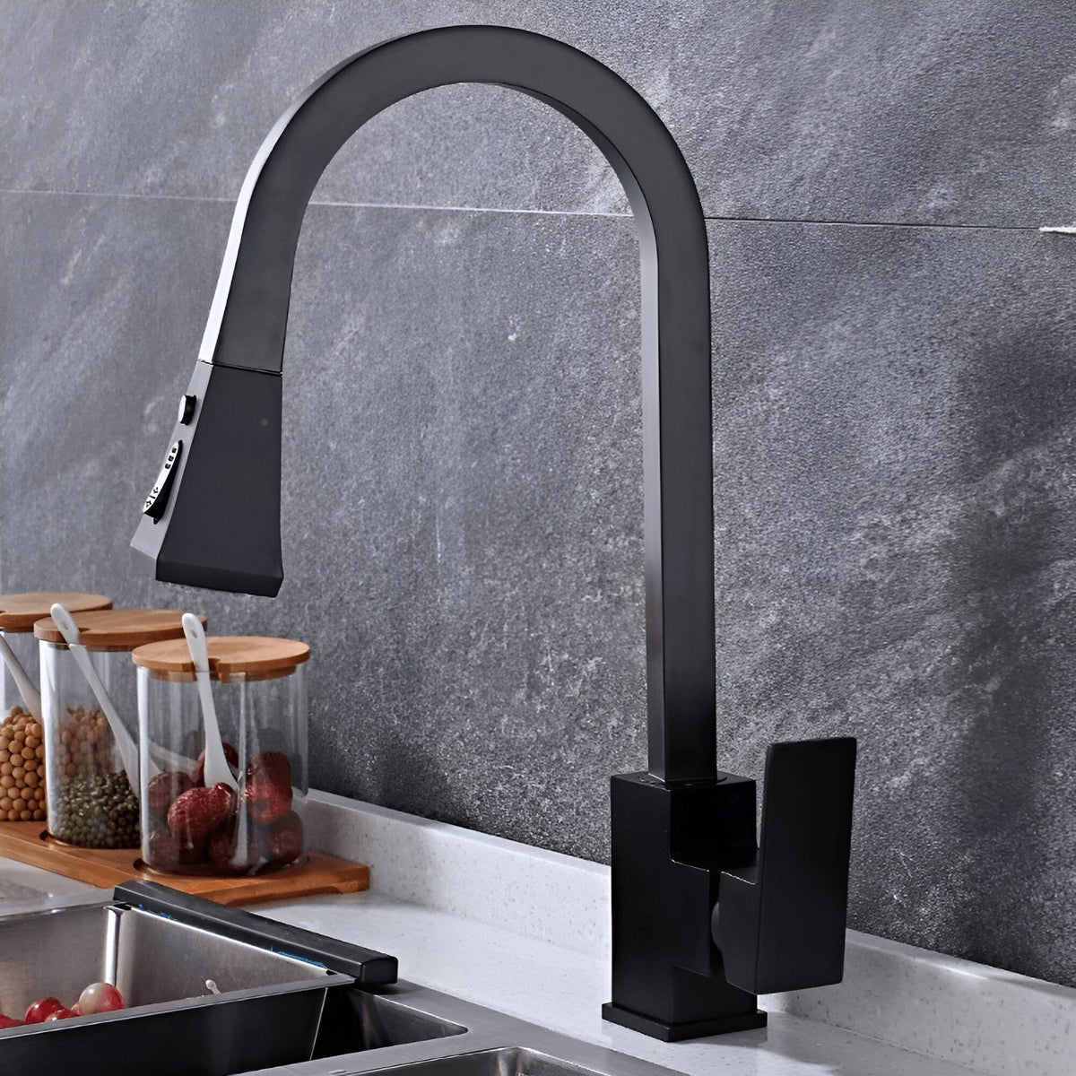 Varenna Kitchen Sink Faucet Solid Brass with Pull-Out Sprayer