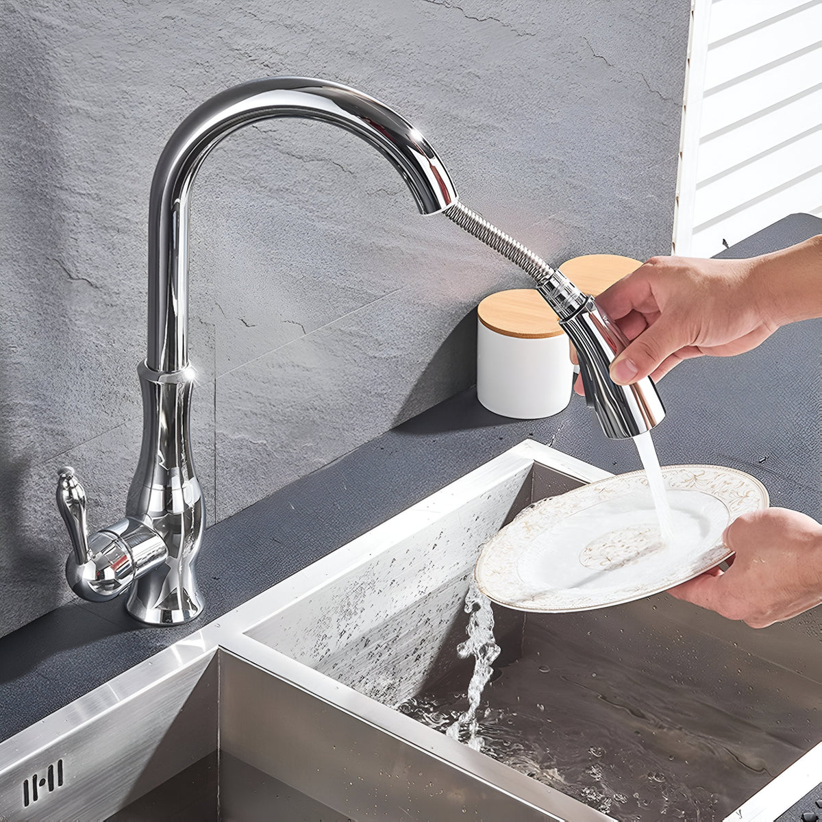 Brescia Kitchen Sink Faucet Solid Brass with Pull-Out Sprayer